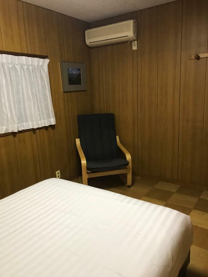 Bonel Guest House Tomiszato Kültér fotó